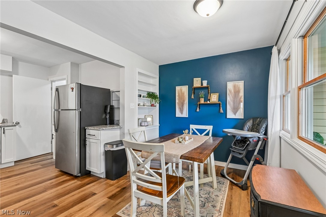 557 Hartzell Drive Barberton OH 44203