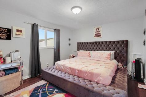 16084 Harrison Drive Brook Park OH 44142