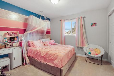 16084 Harrison Drive Brook Park OH 44142