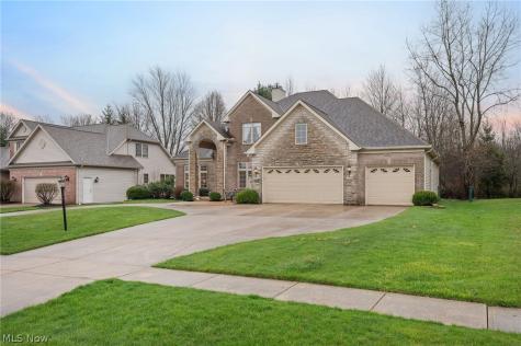 16249 Falmouth Drive Strongsville OH 44136
