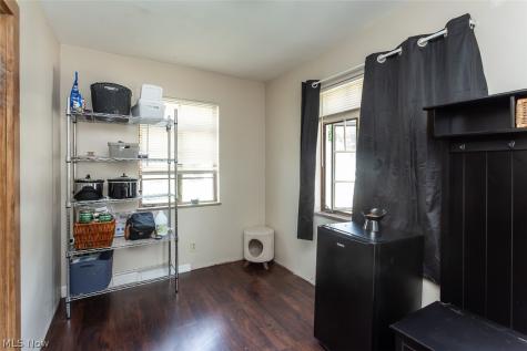 10252 Greenheath Drive Parma Heights OH 44130