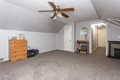 10252 Greenheath Drive Parma Heights OH 44130