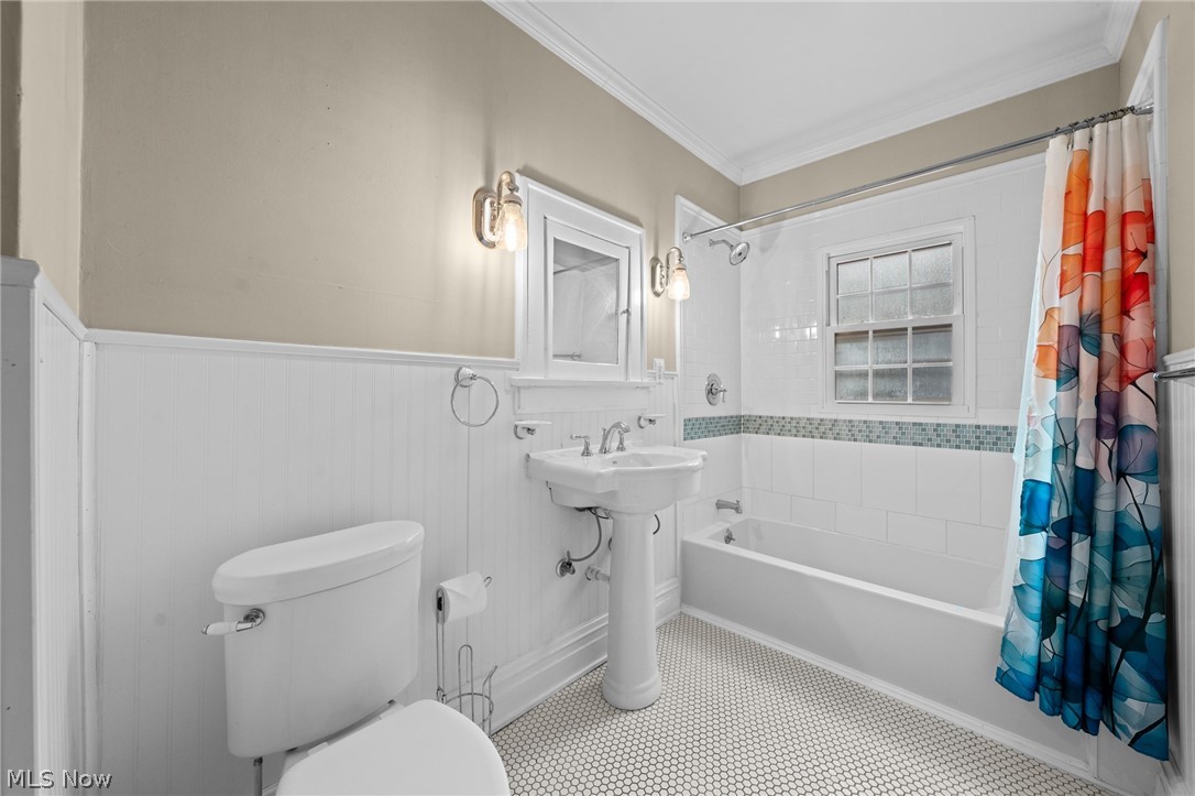 3090 Washington Boulevard Cleveland Heights OH 44118