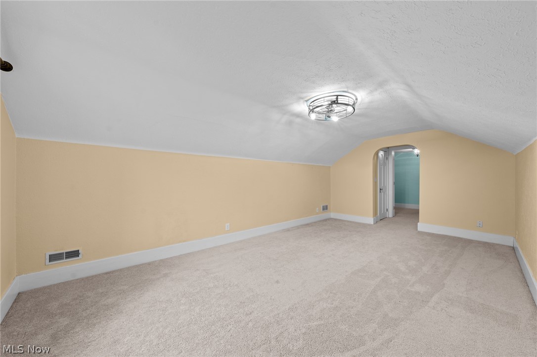 3090 Washington Boulevard Cleveland Heights OH 44118