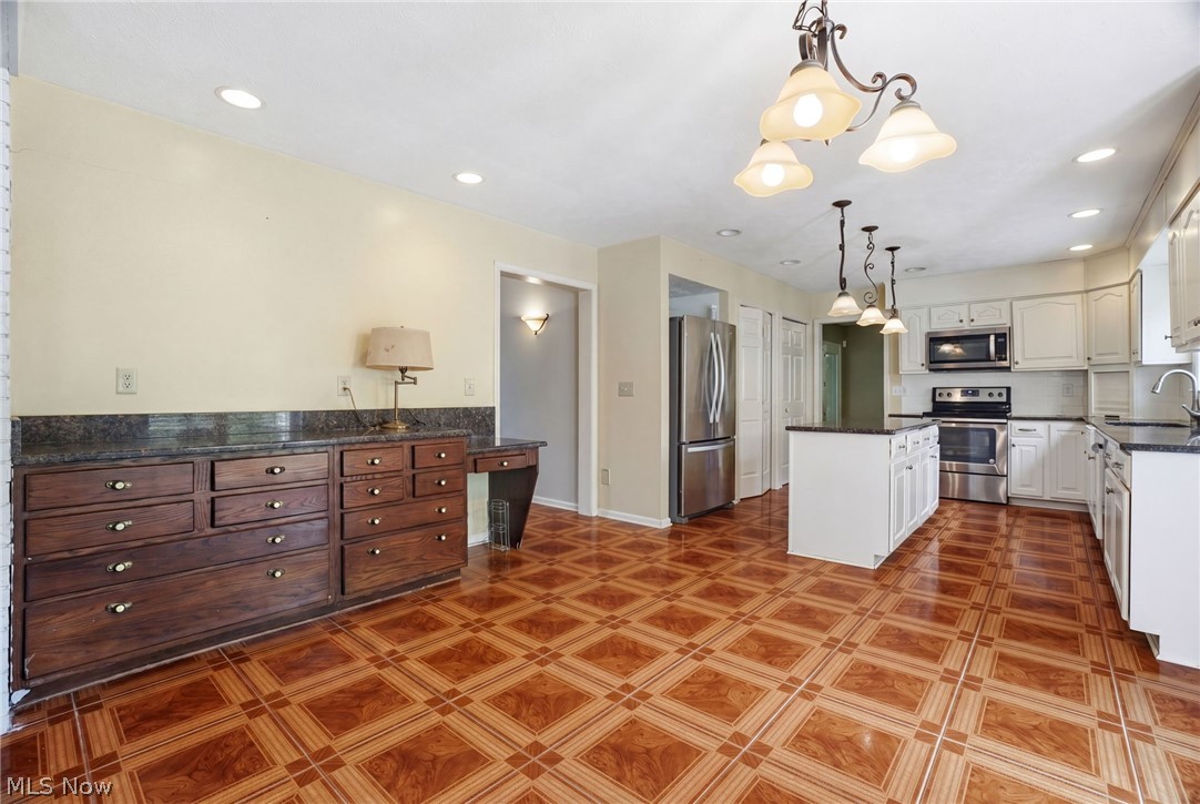 13125 Pearl Road Chardon OH 44024