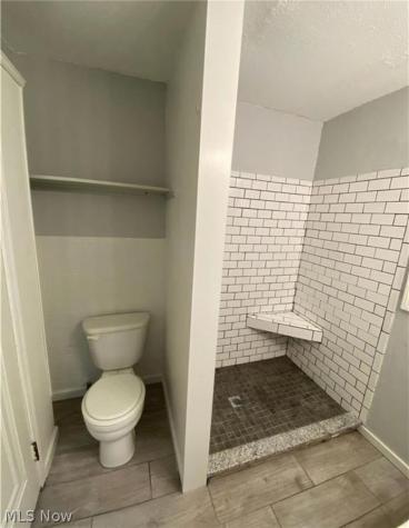 493 Rentschler Street Akron OH 44304