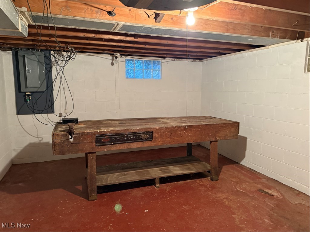 2520 Holgate Road Akron OH 44313