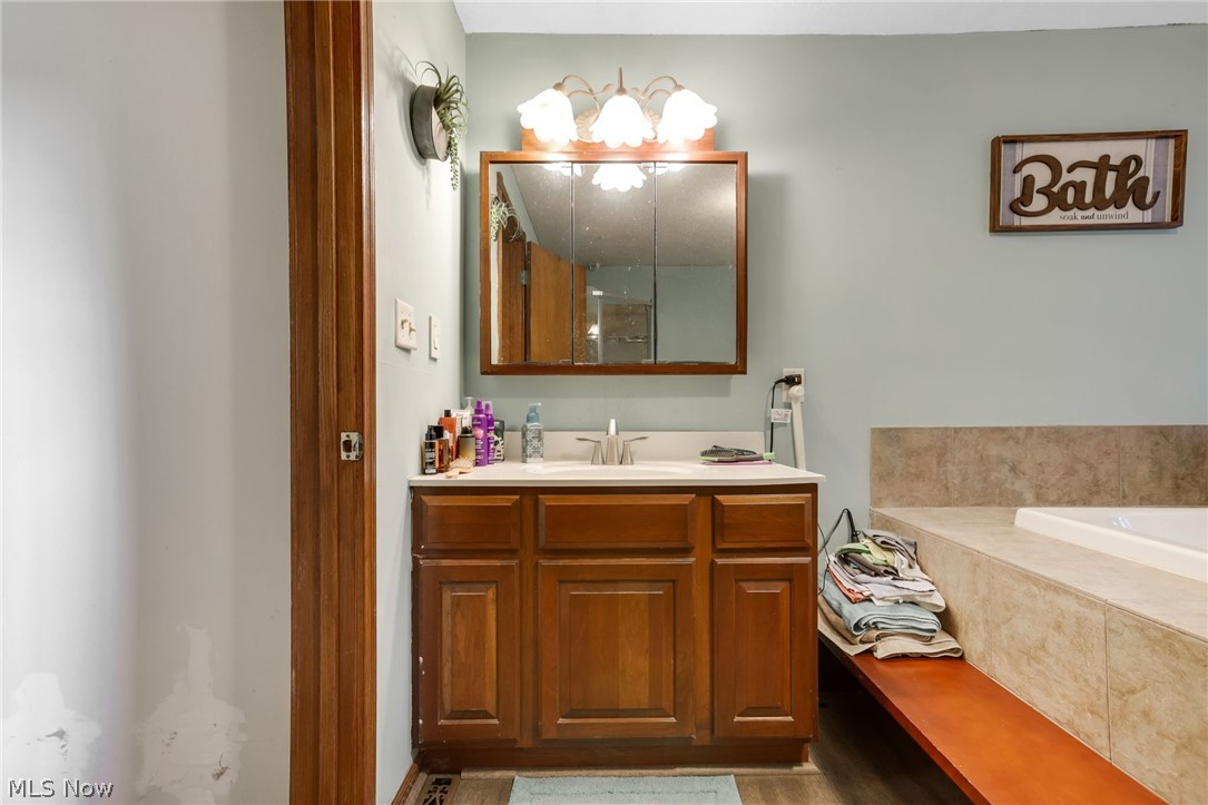 7370 Pinecrest Drive Zanesville OH 43701