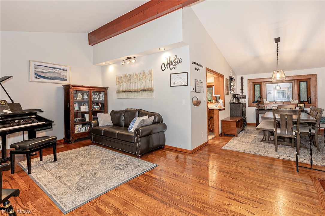 2526 Harris Road Broadview Heights OH 44147