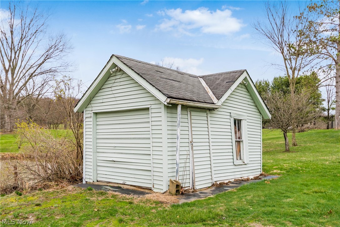 2419 Chandlersville Road Zanesville OH 43701