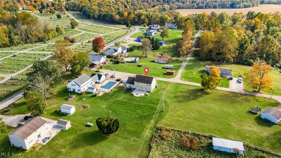 7957 Black Avenue Cambridge OH 43725