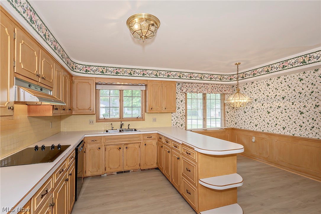 1987 Burlington Road Akron OH 44313
