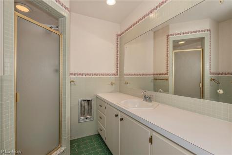 1987 Burlington Road Akron OH 44313