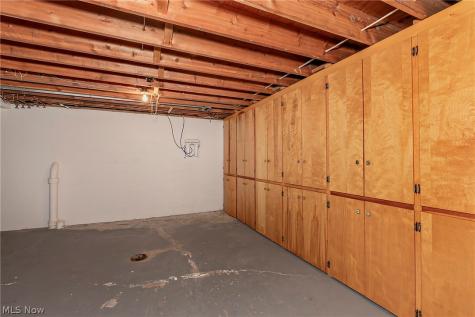 1987 Burlington Road Akron OH 44313