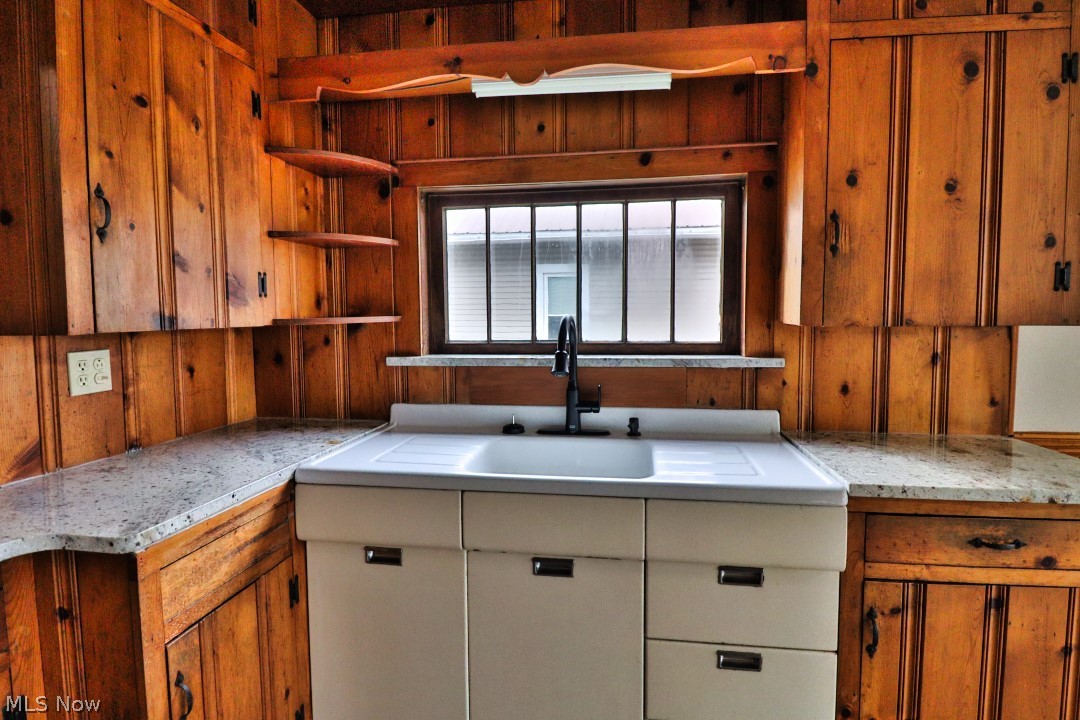46346 County Road 495 Coshocton OH 43812