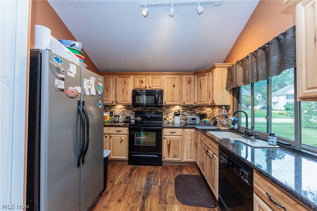 20757 Parkwood Lane Strongsville OH 44136