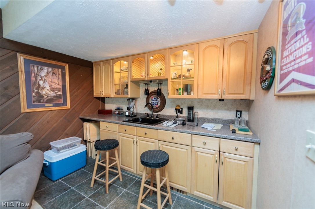 20757 Parkwood Lane Strongsville OH 44136