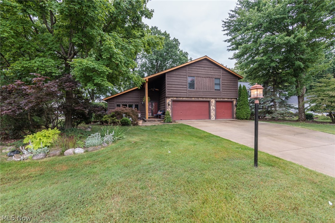 20757 Parkwood Lane Strongsville OH 44136