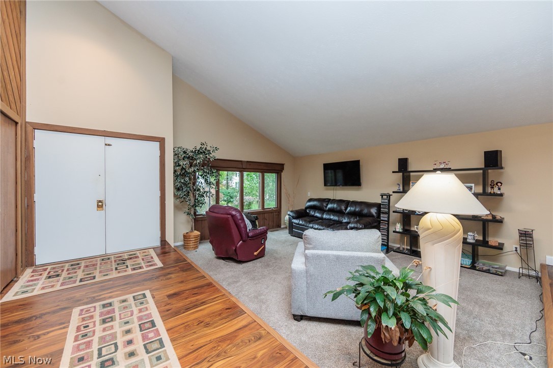 20757 Parkwood Lane Strongsville OH 44136