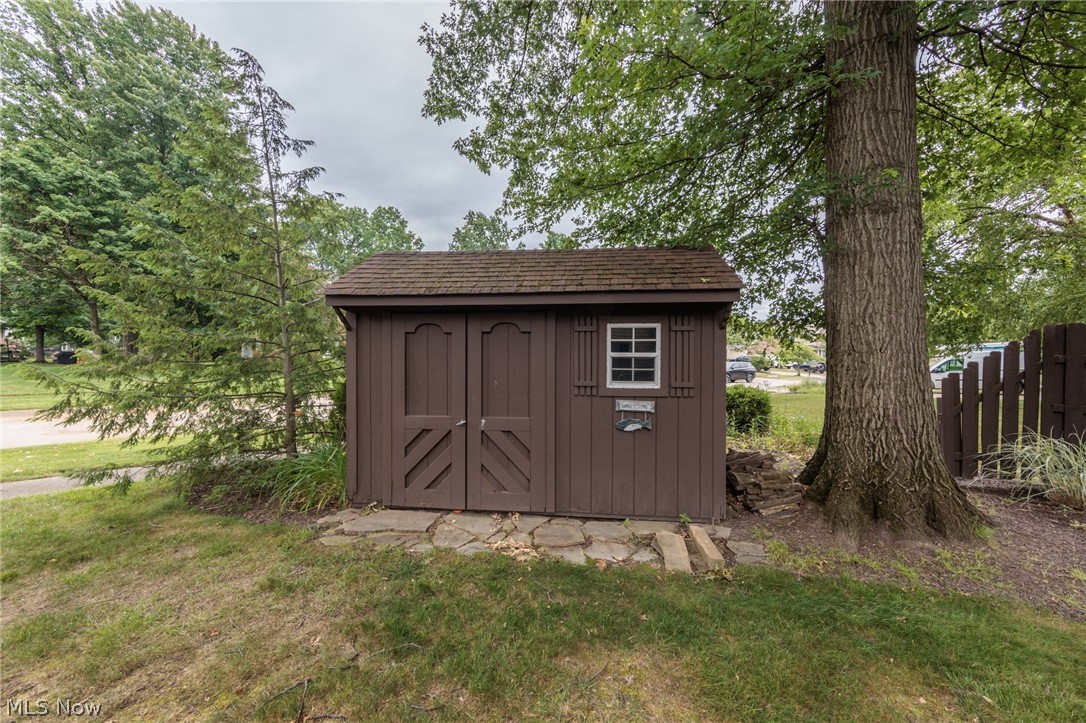 20757 Parkwood Lane Strongsville OH 44136