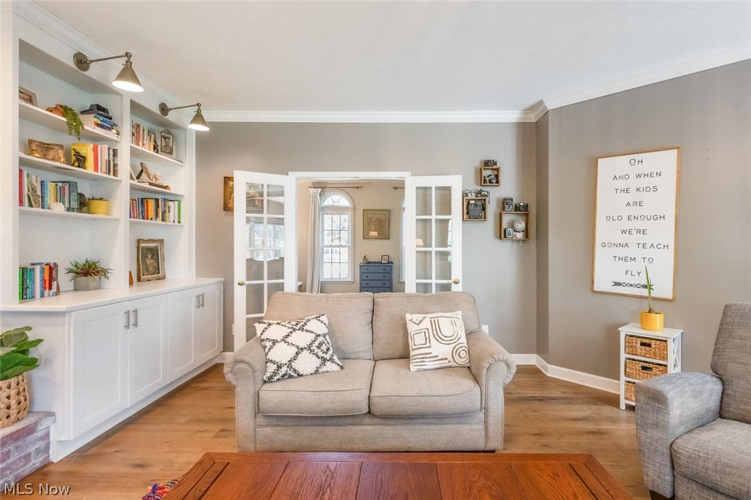 36185 Falcon Crest Avenue Avon OH 44011