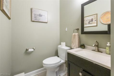 36185 Falcon Crest Avenue Avon OH 44011