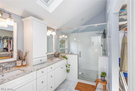36185 Falcon Crest Avenue Avon OH 44011