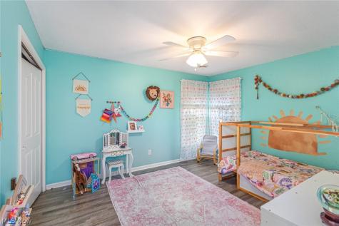 36185 Falcon Crest Avenue Avon OH 44011