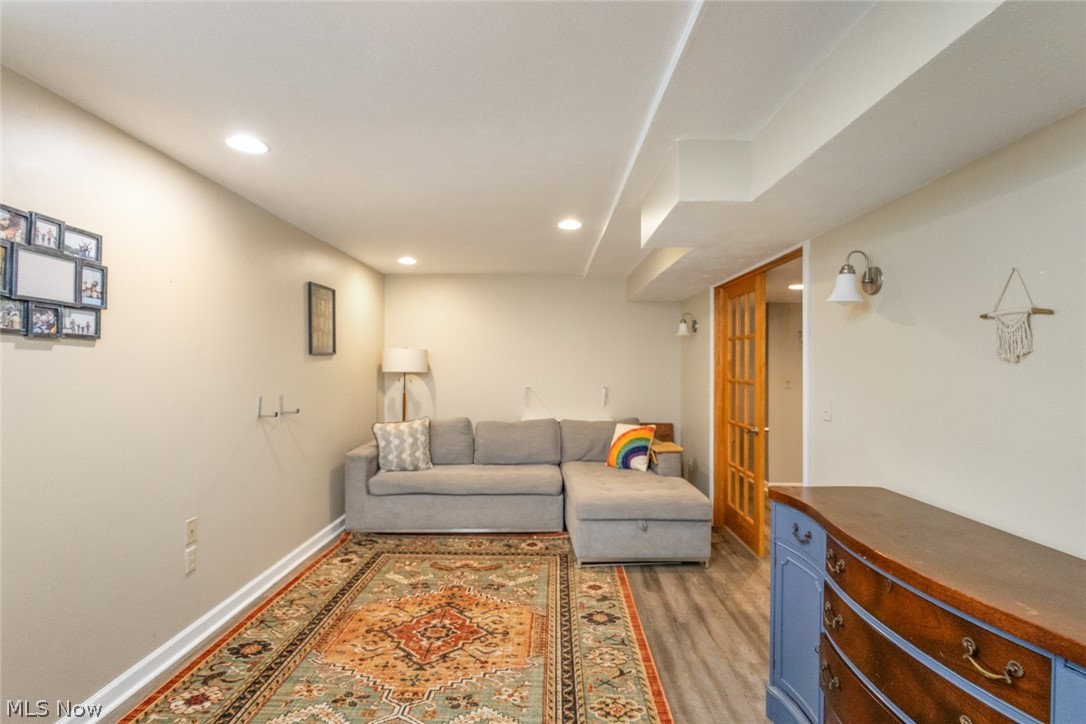 36185 Falcon Crest Avenue Avon OH 44011