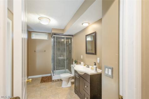 36185 Falcon Crest Avenue Avon OH 44011