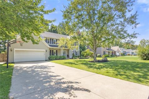 36185 Falcon Crest Avenue Avon OH 44011