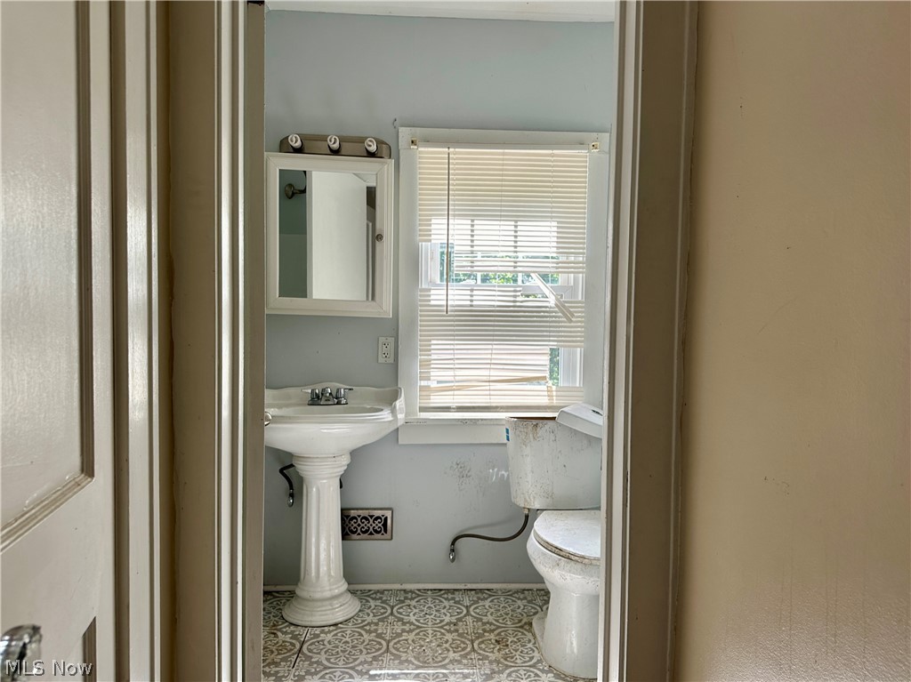 1171 Erieview Road Cleveland Heights OH 44121