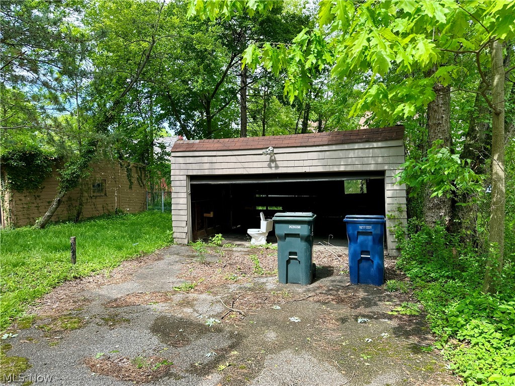 1171 Erieview Road Cleveland Heights OH 44121