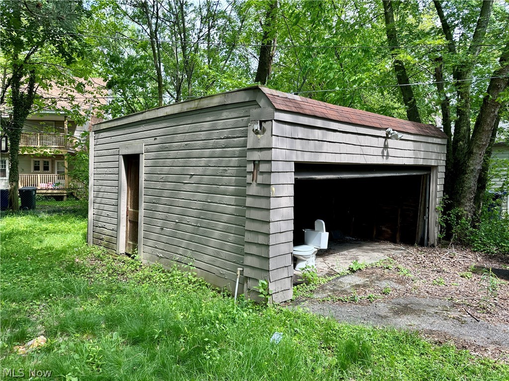 1171 Erieview Road Cleveland Heights OH 44121