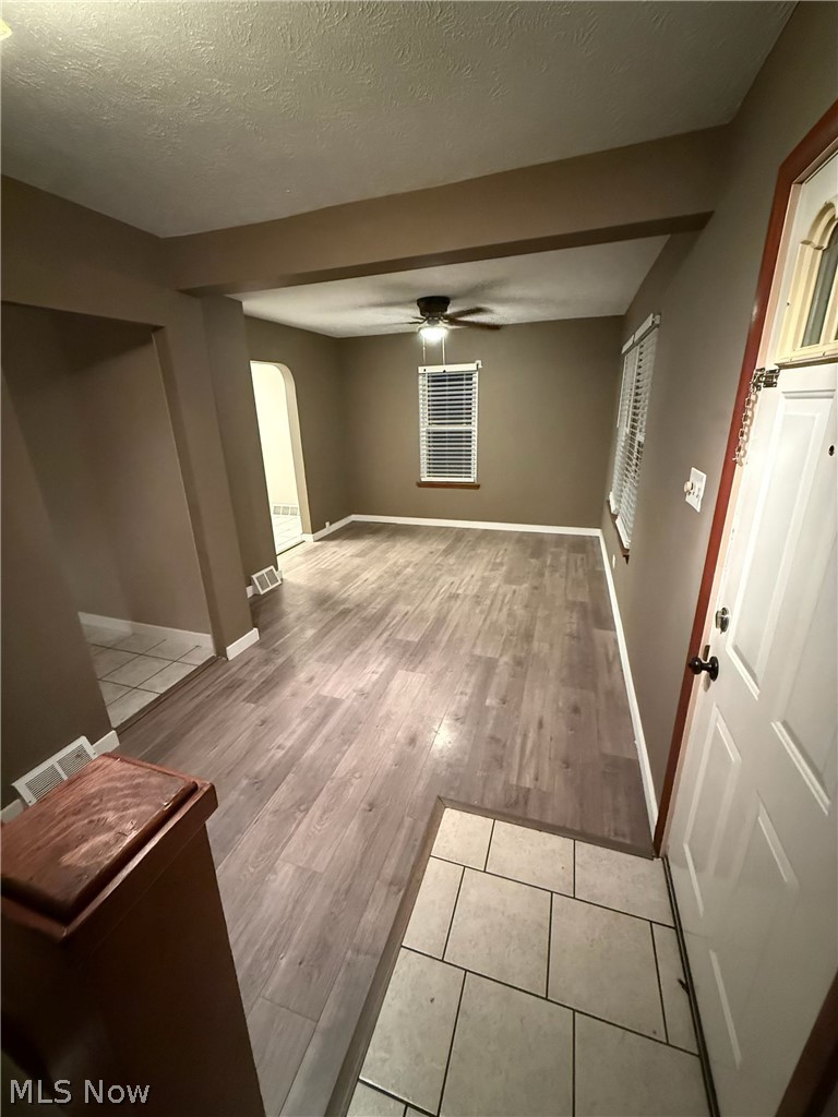 196 Elm Street Struthers OH 44471