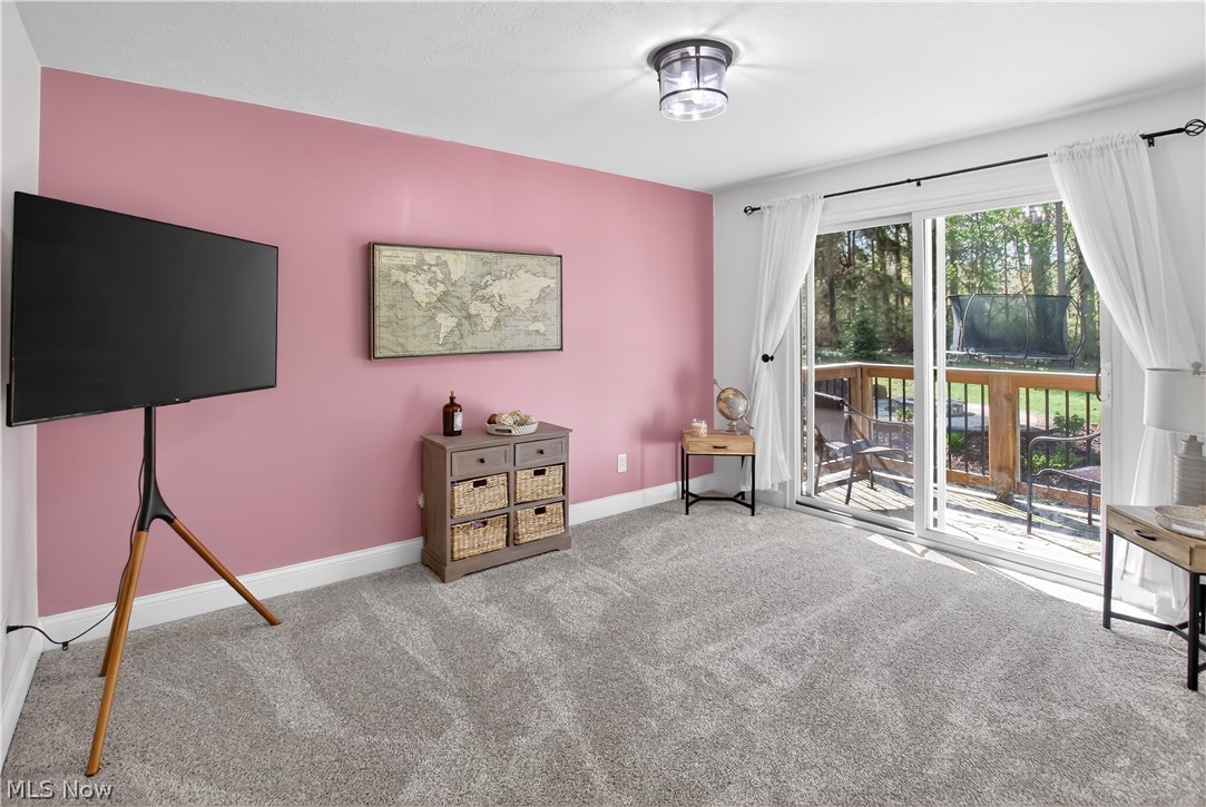 26 Sandy Hill Road Sagamore Hills OH 44067