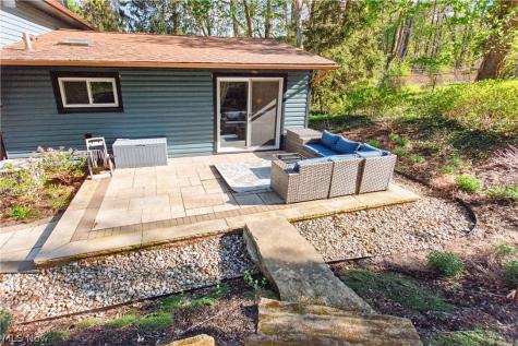 26 Sandy Hill Road Sagamore Hills OH 44067