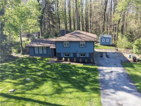 26 Sandy Hill Road Sagamore Hills OH 44067
