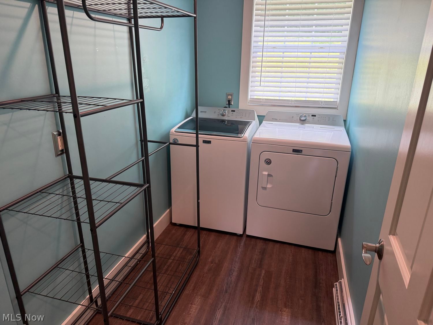 533 Donald Drive SW New Philadelphia OH 44663
