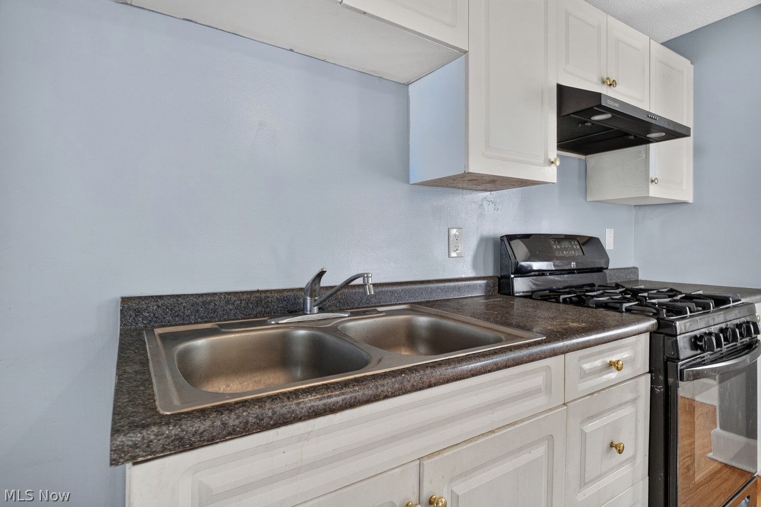 1238 W 17th Street Lorain OH 44052