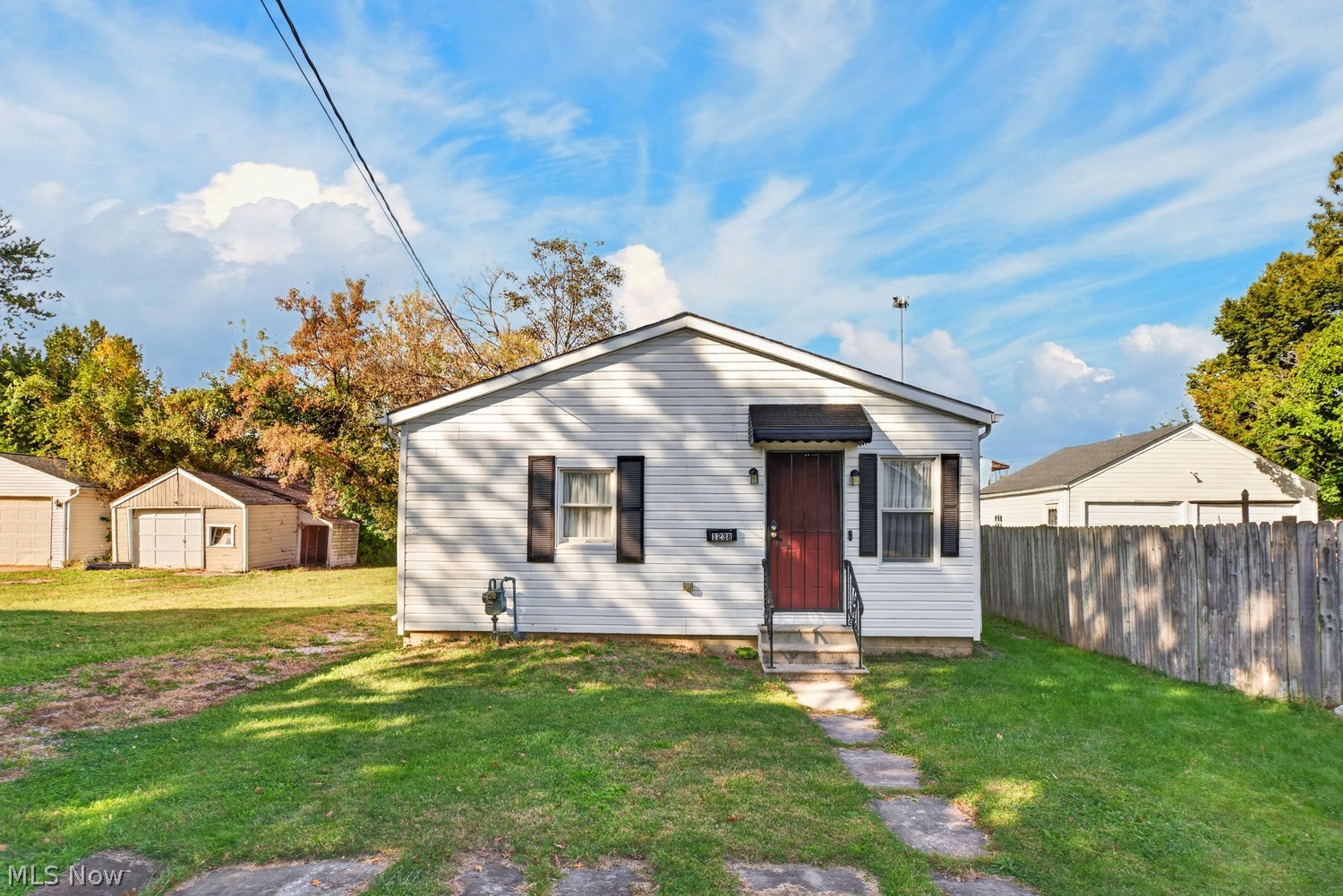 1238 W 17th Street Lorain OH 44052