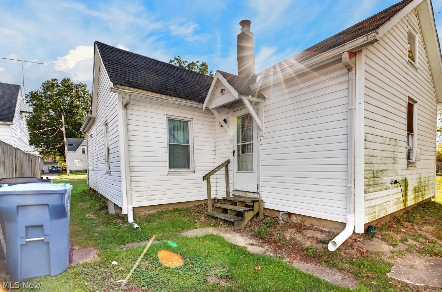1238 W 17th Street Lorain OH 44052