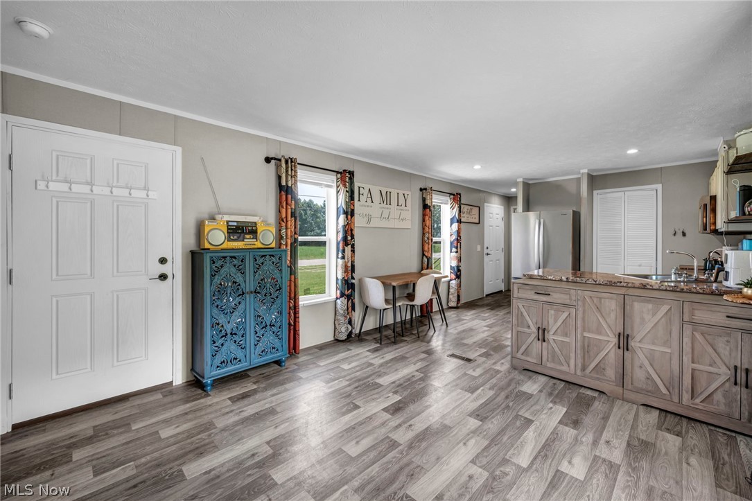 10564 S Duck Creek Road Salem OH 44460