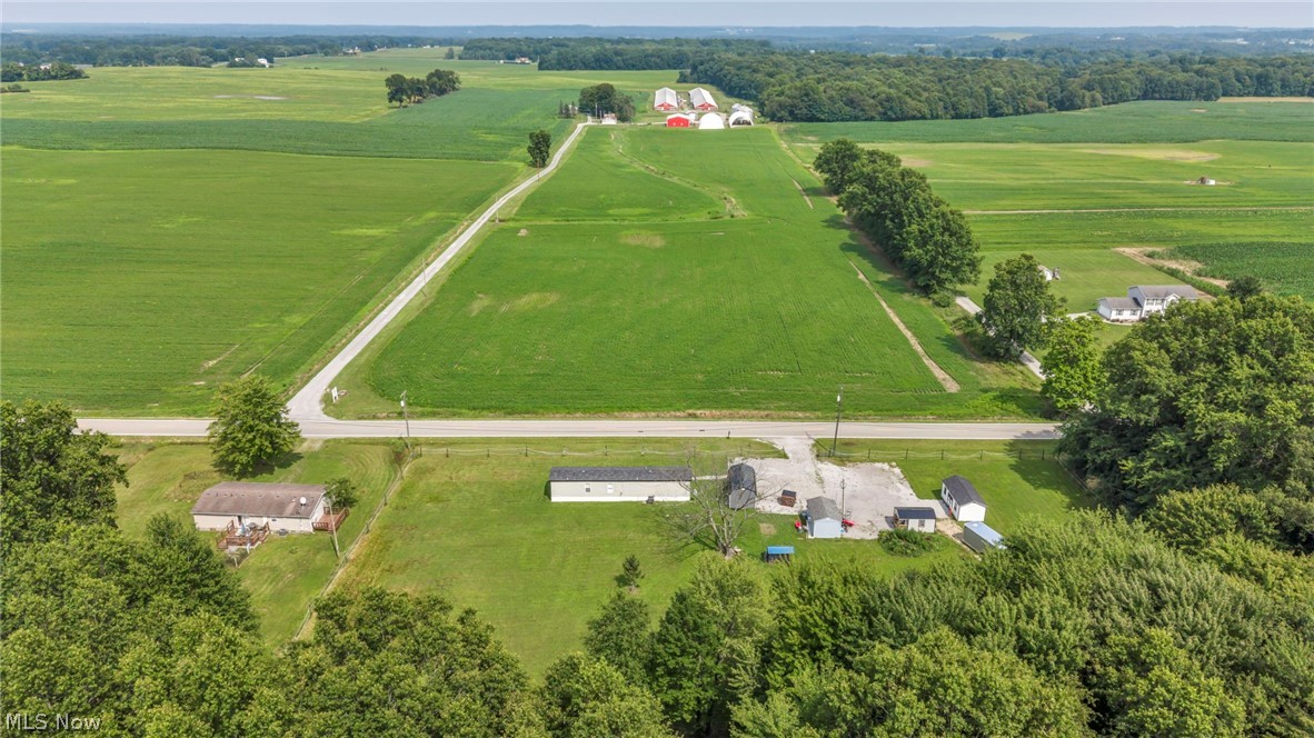 10564 S Duck Creek Road Salem OH 44460