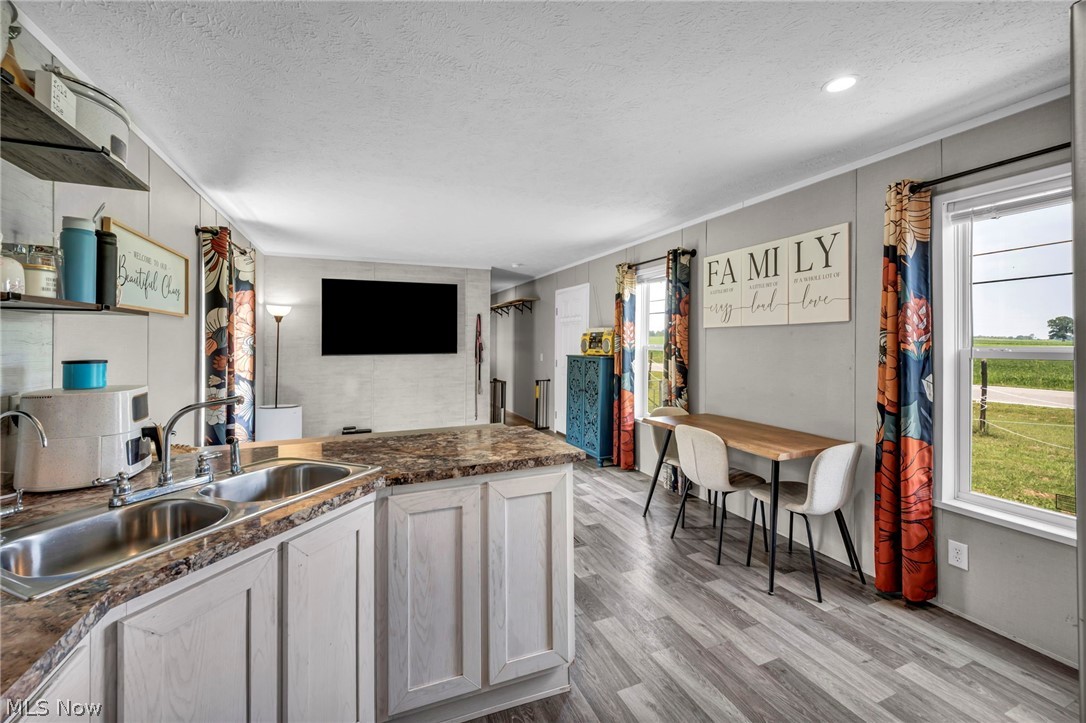 10564 S Duck Creek Road Salem OH 44460