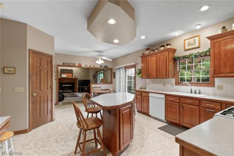 2650 Missenden Street NW North Canton OH 44720