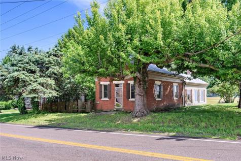 16560 Lisbon Street SE Minerva OH 44657