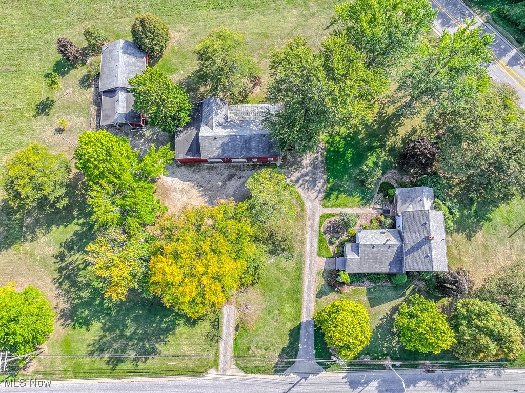 12888 Leroy Center Road Leroy OH 44077