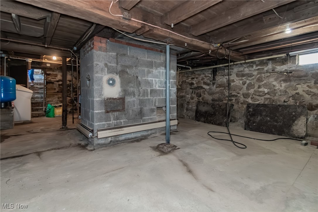 12888 Leroy Center Road Leroy OH 44077