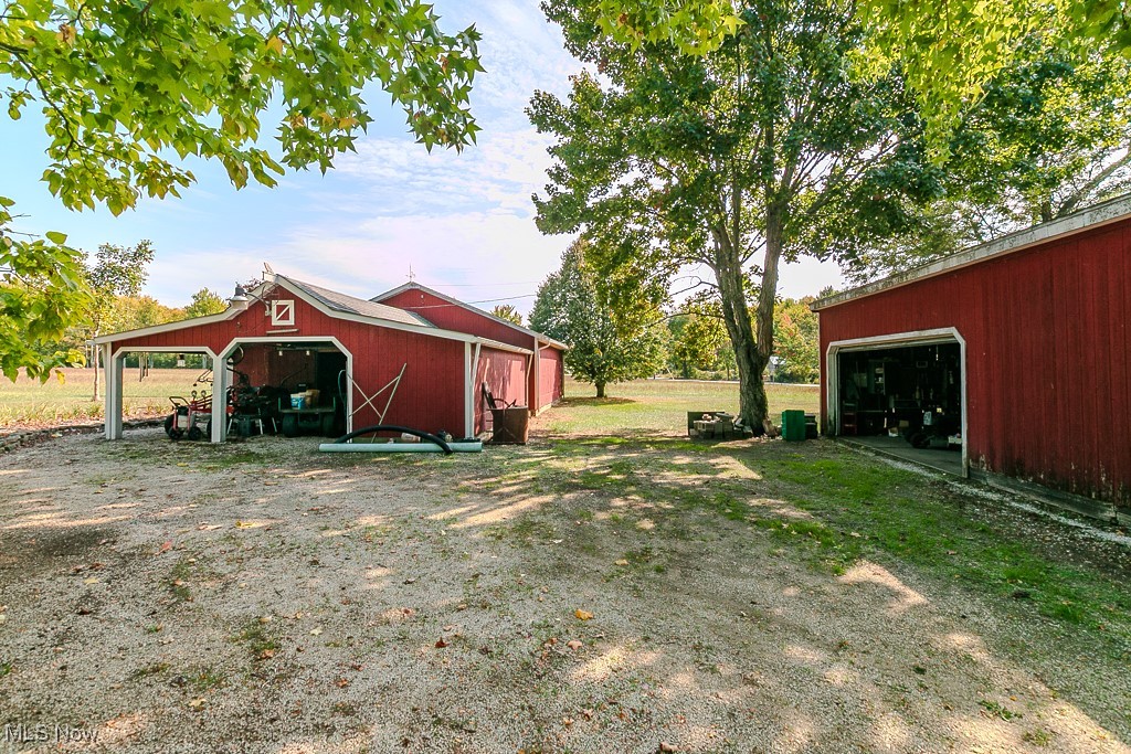 12888 Leroy Center Road Leroy OH 44077